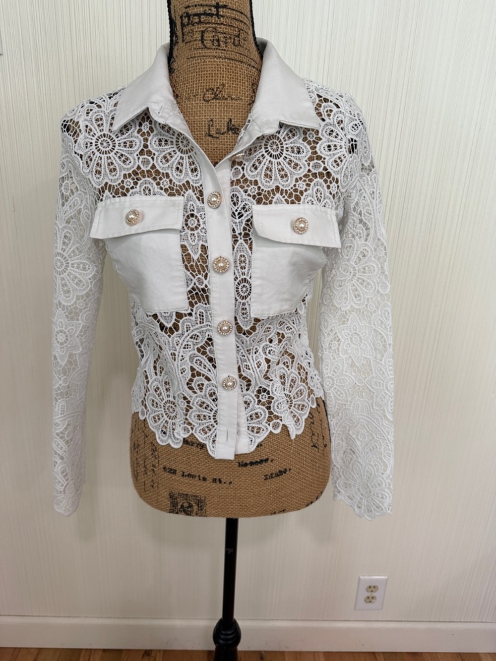 Women's White Lace Button-Up Shirt Jacket